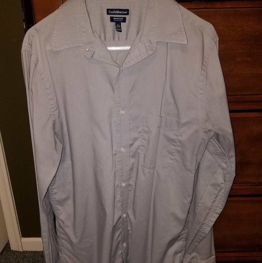 Croft & Barrow Men's long sleeve dress shirt